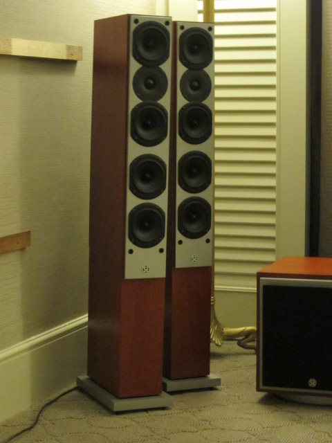 Audio Pro floorstander