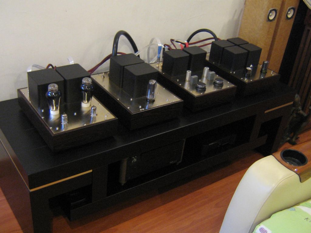 Lee Tube Amplifiers