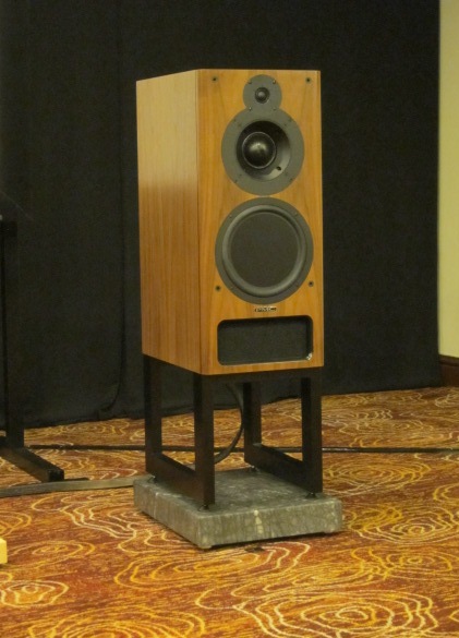 PMC IB2i on stand PMC IB2i on stand