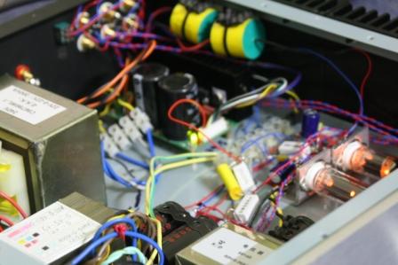 Hybrid Amplifier Internal 1 Hybrid Amplifier Internal 1